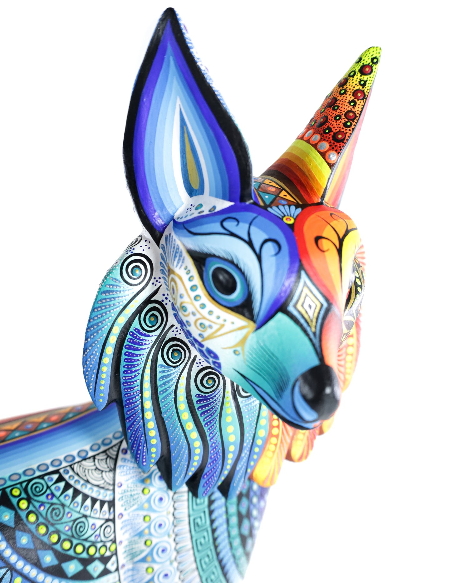 Gato Alebrije | Oaxacan Hand-Painted Copal Wood Carving | Magia Mexica