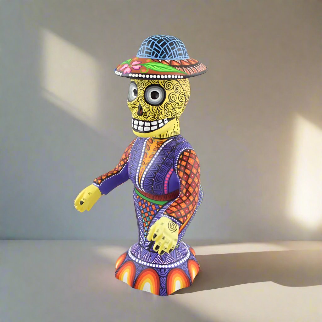 Catrina Dia de Muertos alebrije oaxacan Wood Carving - magiamexica.com