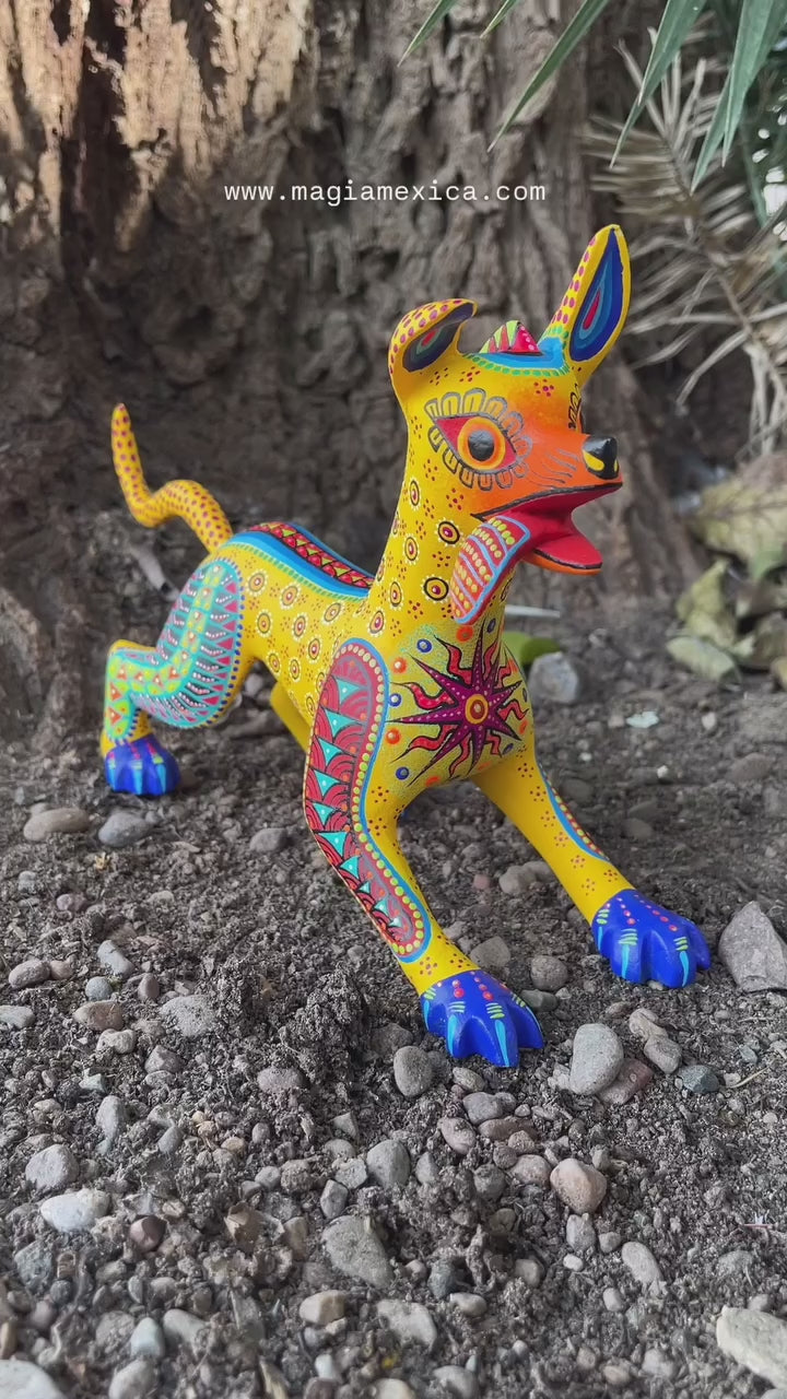 Dante Día de Muertos Alebrije - Signed Oaxacan Wood Carving Figurine | Magia Mexica.