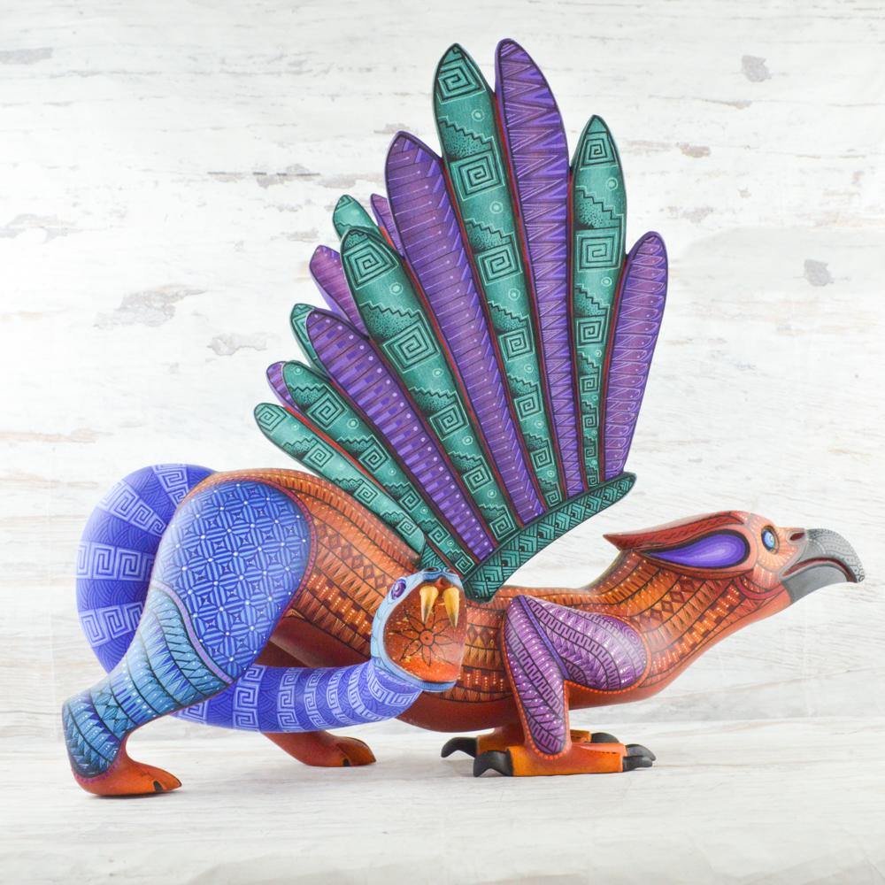 Alebrije Oaxacan Wood Carving Fusion - Magia Mexica