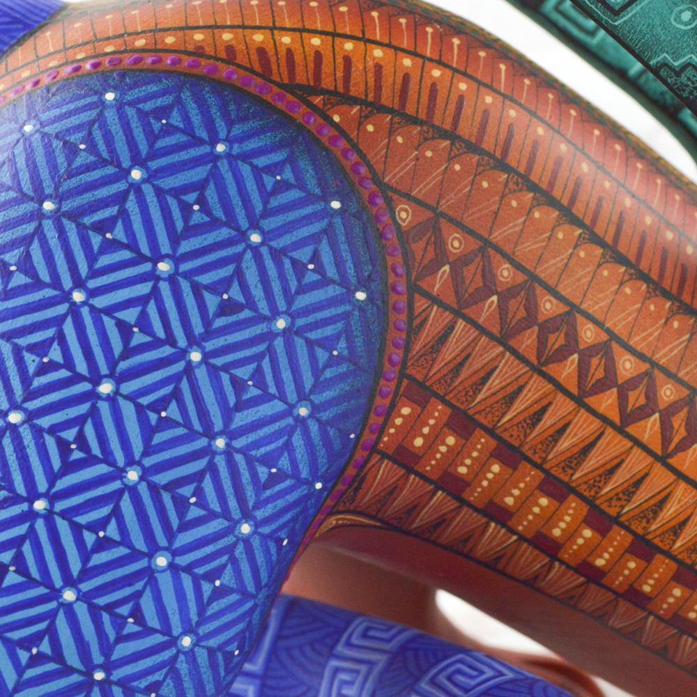 Alebrije Oaxacan Wood Carving Fusion - Magia Mexica