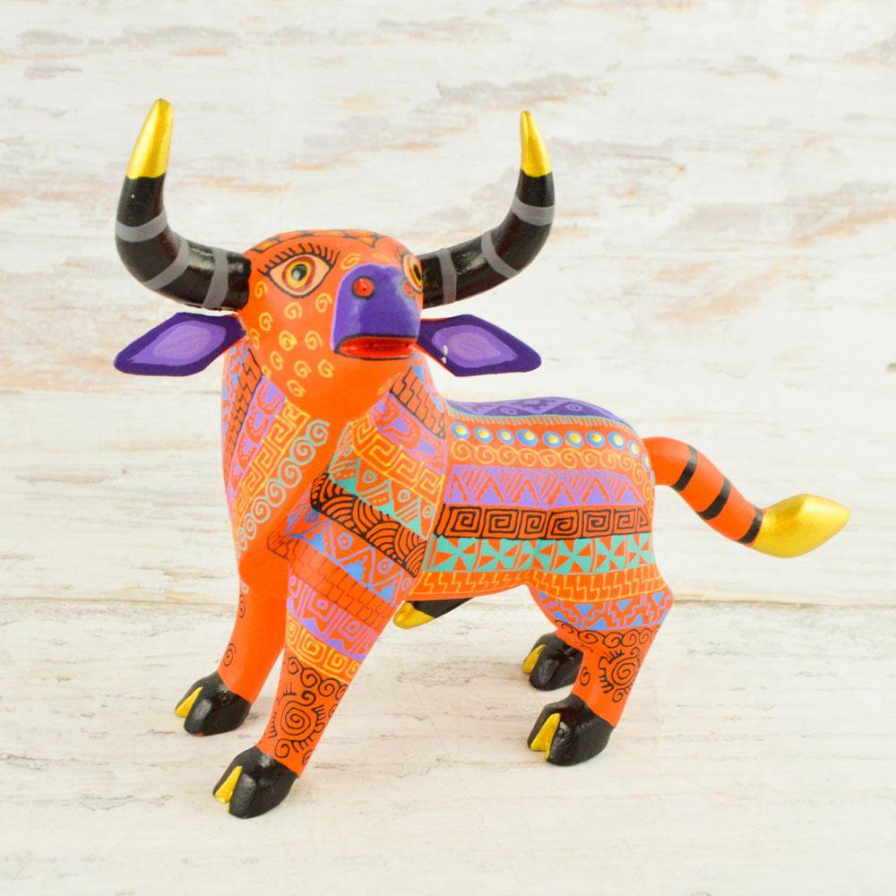 Bull Alebrije Oaxacan Wood Carving - Alebrije Huichol Mexican Folk art magiamexica.com