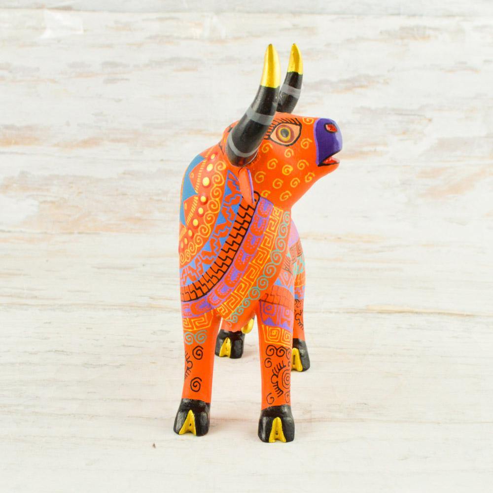 Bull Alebrije Oaxacan Wood Carving - Alebrije Huichol Mexican Folk art magiamexica.com