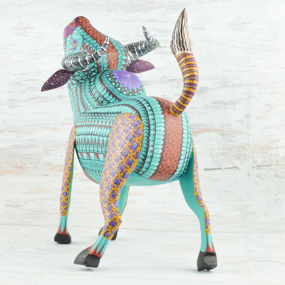 Bull Alebrije Oaxacan Wood Carving - Alebrije Huichol Mexican Folk art magiamexica.com