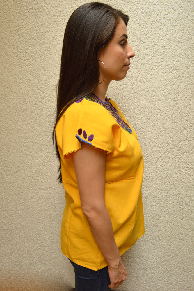Embroidered Mexican Blouse | Yellow - Alebrije Huichol Mexican Folk art magiamexica.com