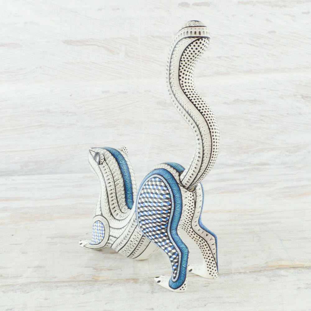 Alebrije Oaxacan Wood Carving Otter - Magia Mexica