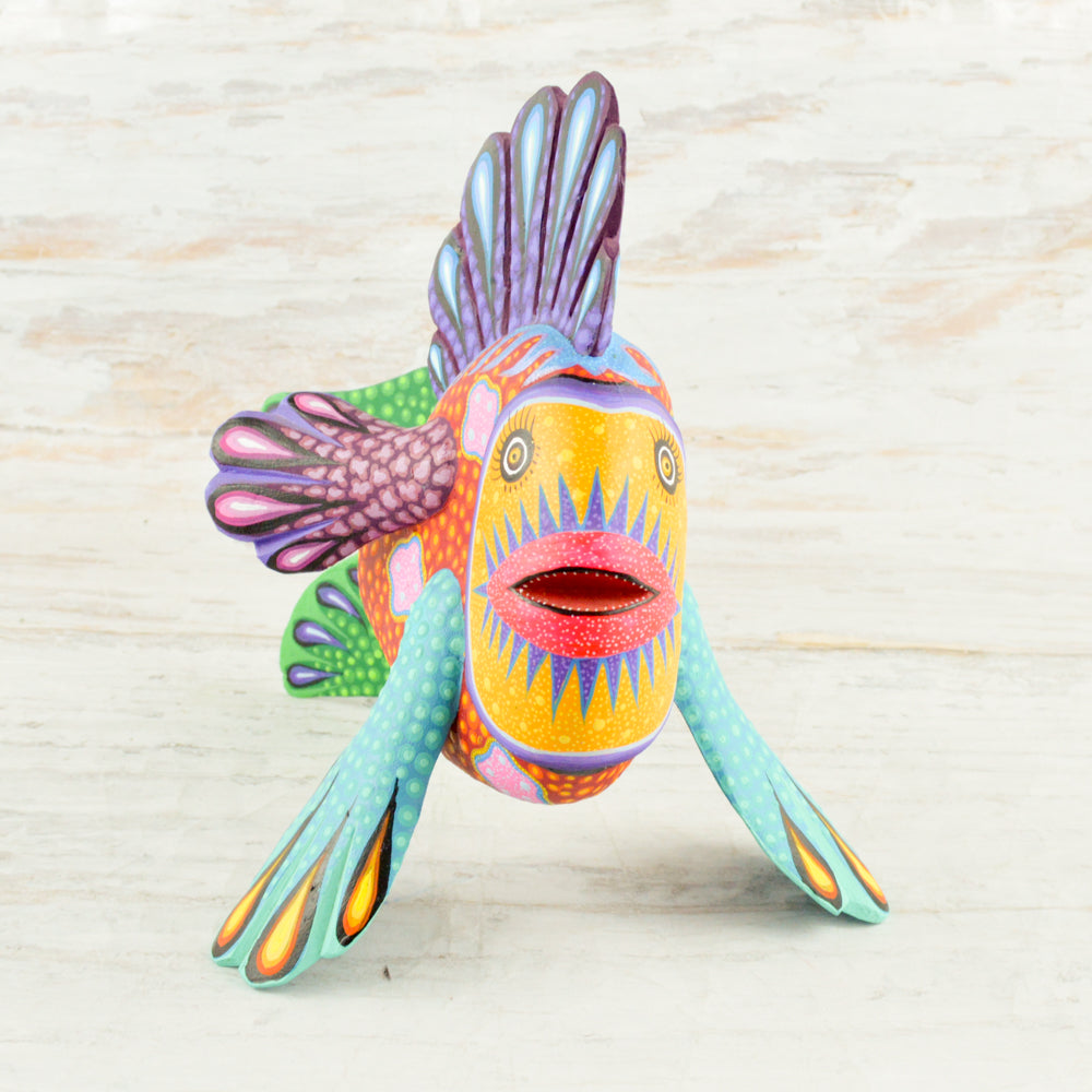 Fish Alebrije Oaxacan Wood Carving - Alebrije Huichol Mexican Folk art magiamexica.com