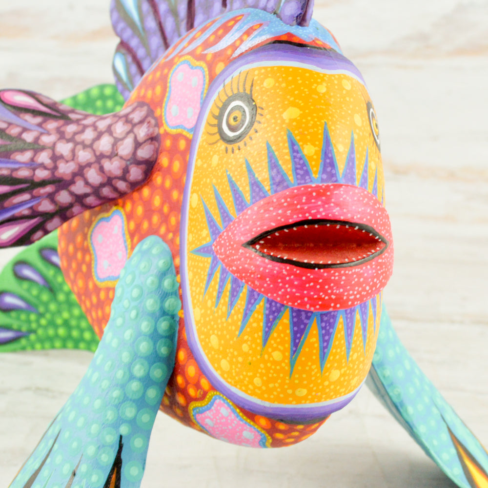 Fish Alebrije Oaxacan Wood Carving - Alebrije Huichol Mexican Folk art magiamexica.com