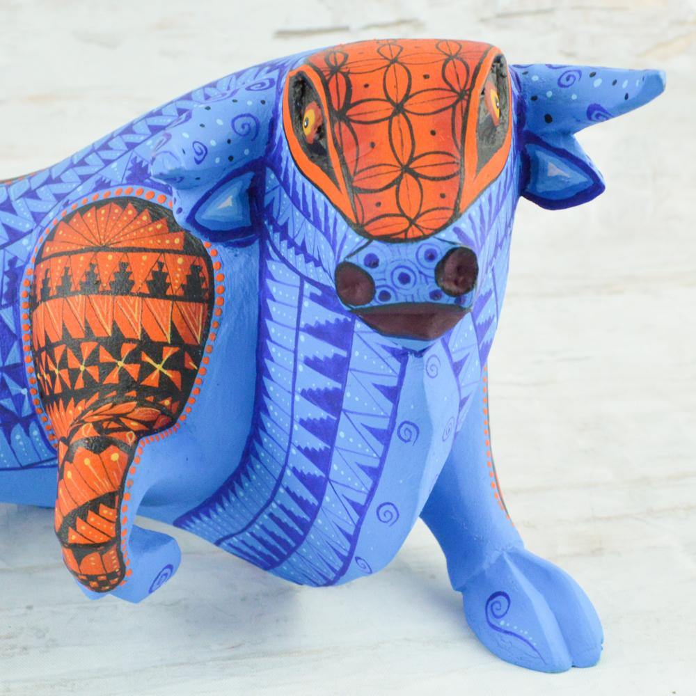 Bull Alebrije Oaxacan Wood Carving - Alebrije Huichol Mexican Folk art magiamexica.com