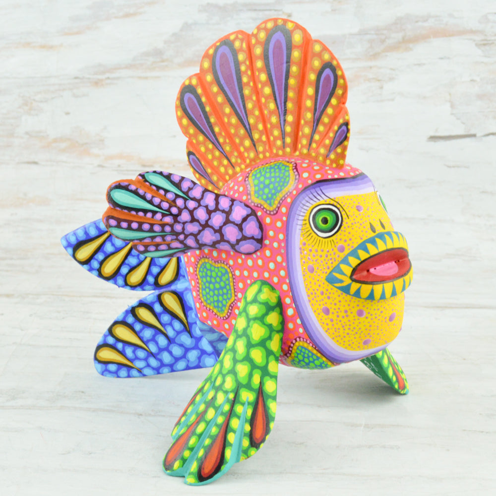 Fish Alebrije Oaxacan Wood Carving - Alebrije Huichol Mexican Folk art magiamexica.com