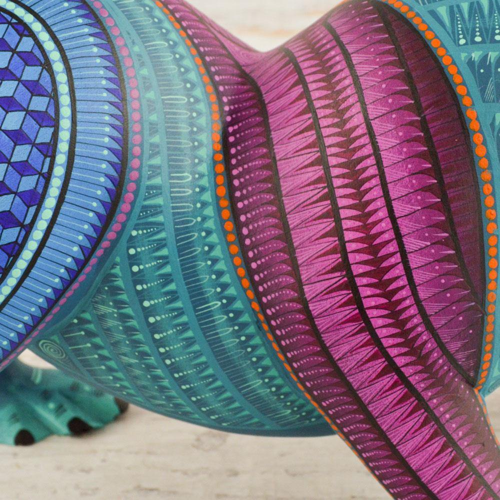Bear Alebrije Oaxacan Wood Carving - Alebrije Huichol Mexican Folk art magiamexica.com