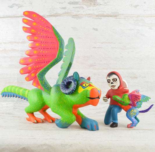Alebrije Oaxacan Wood Carving Set Pepita and Dante - Magia Mexica