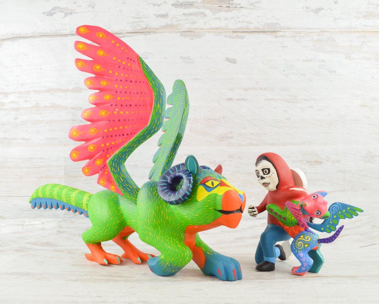 Alebrije Oaxacan Wood Carving Set Pepita and Dante - Magia Mexica