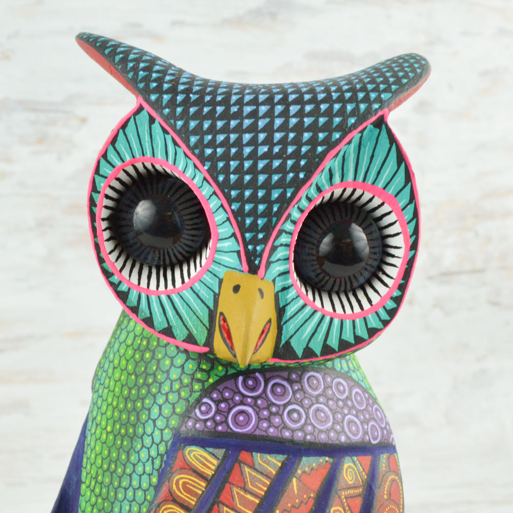 Owl Alebrije Oaxacan Wood Carving - Alebrije Huichol Mexican Folk art magiamexica.com