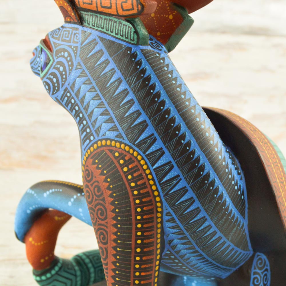 Deer Armadillo Alebrije Oaxacan Wood Carving - Alebrije Huichol Mexican Folk art magiamexica.com