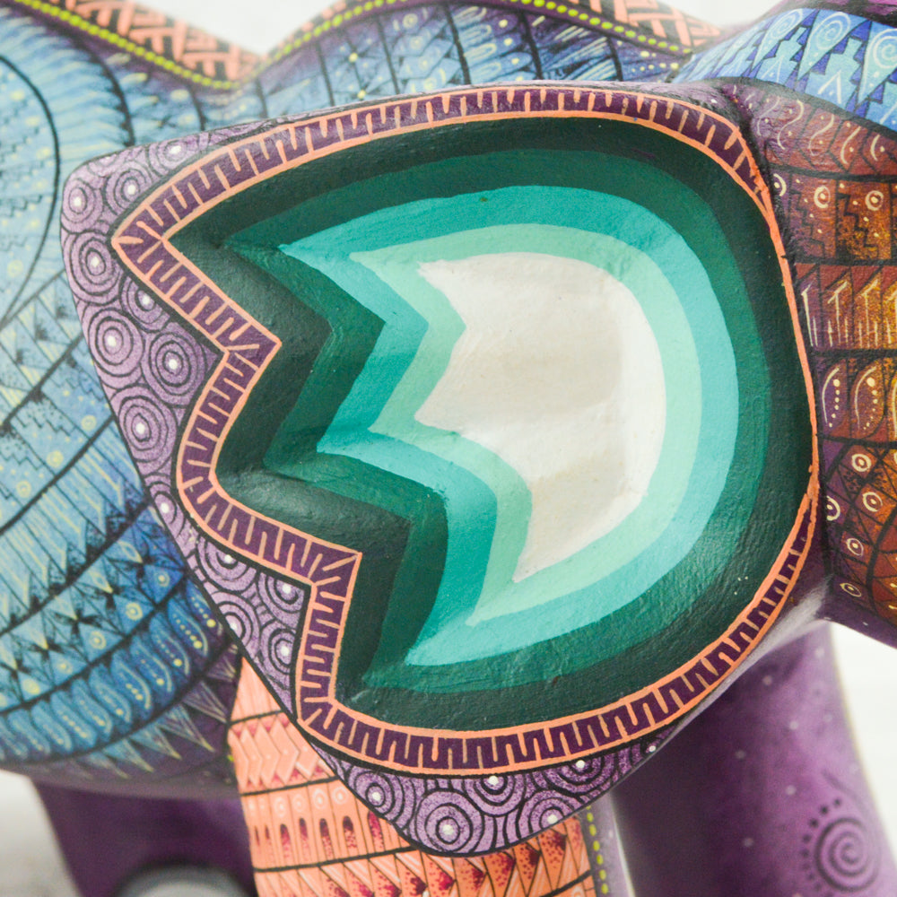 Elephant Alebrije Oaxacan Wood Carving - Magia Mexica