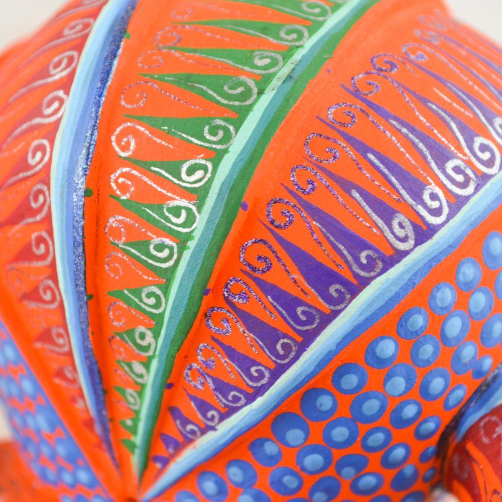 Alebrije Oaxacan Wood Carving Armadillo - Magia Mexica