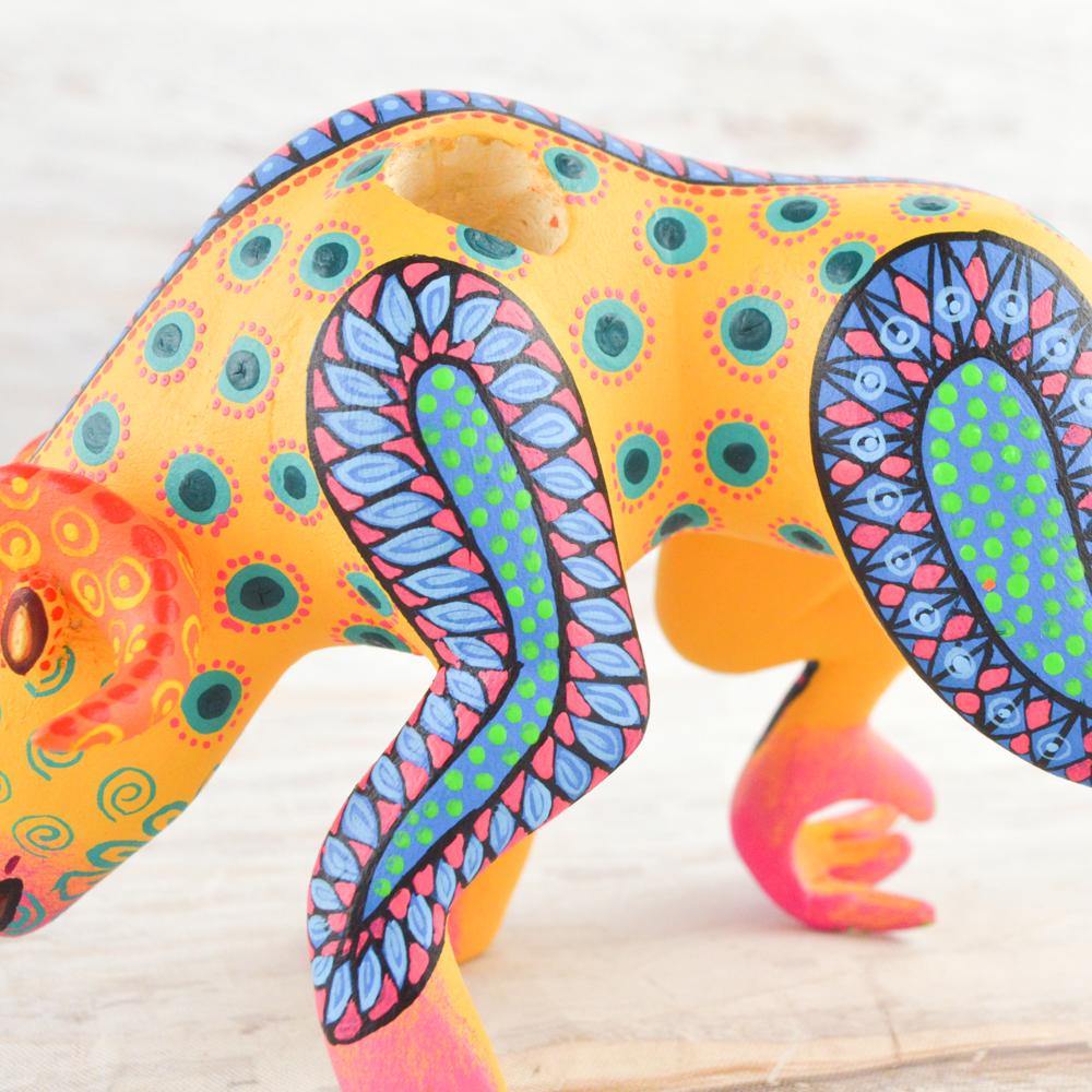 Alebrije Oaxacan Wood Carving Pepita - Magia Mexica