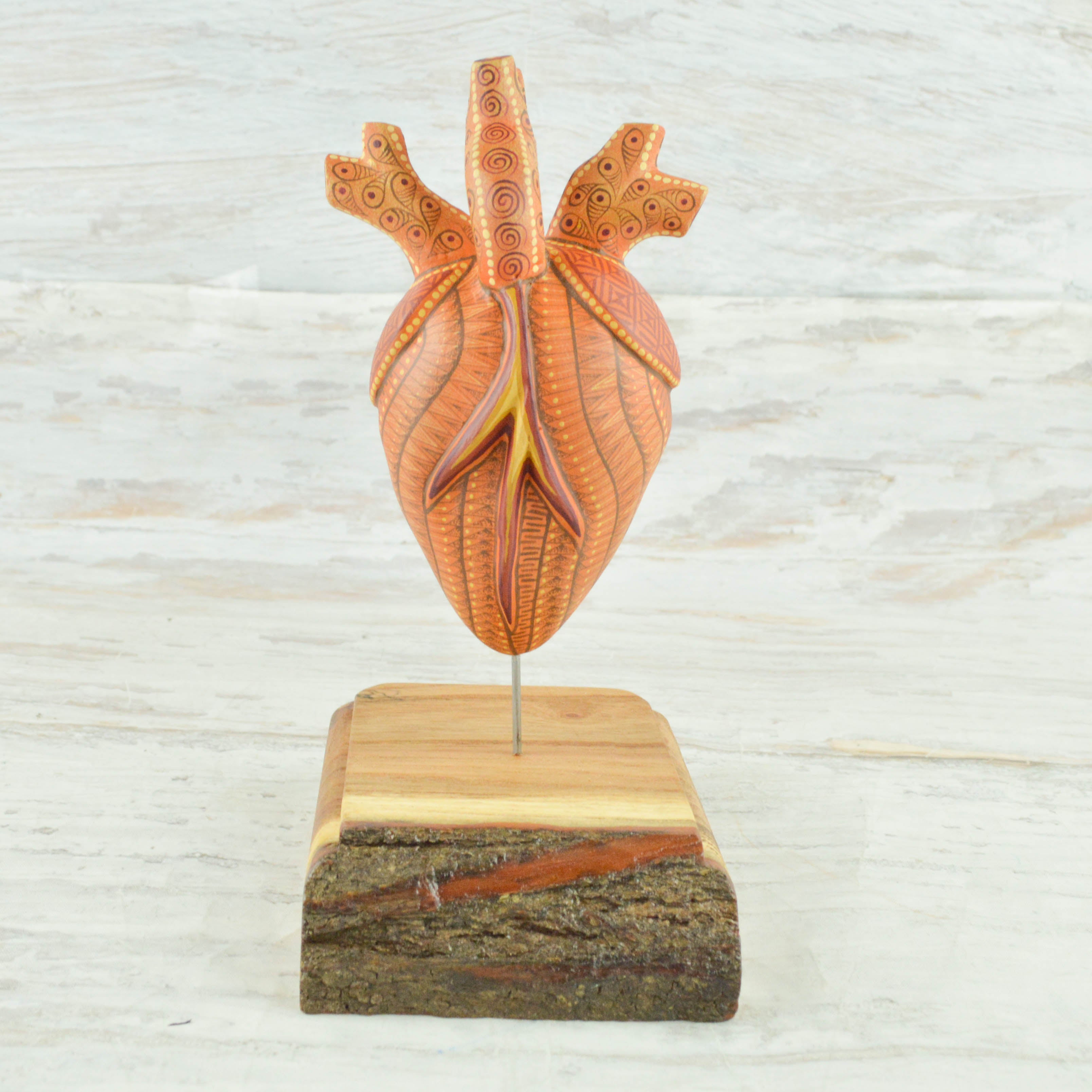 Heart Alebrije Oaxacan Wood Carving - Alebrije Huichol Mexican Folk art magiamexica.com