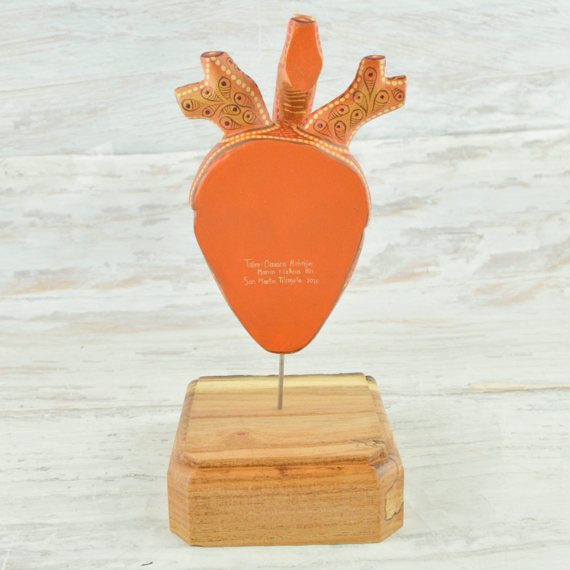 Heart Alebrije Oaxacan Wood Carving - Alebrije Huichol Mexican Folk art magiamexica.com