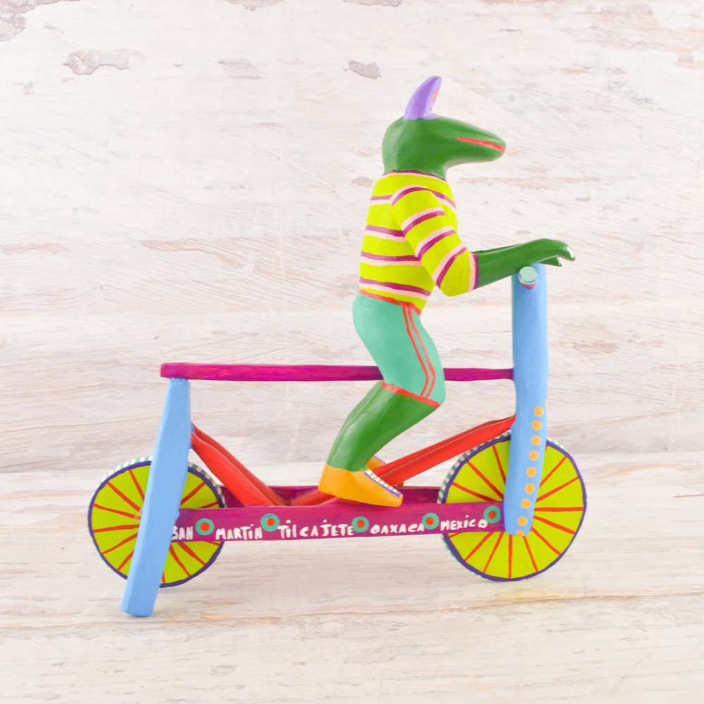 Alebrije Oaxacan Wood Carving Frog - Magia Mexica