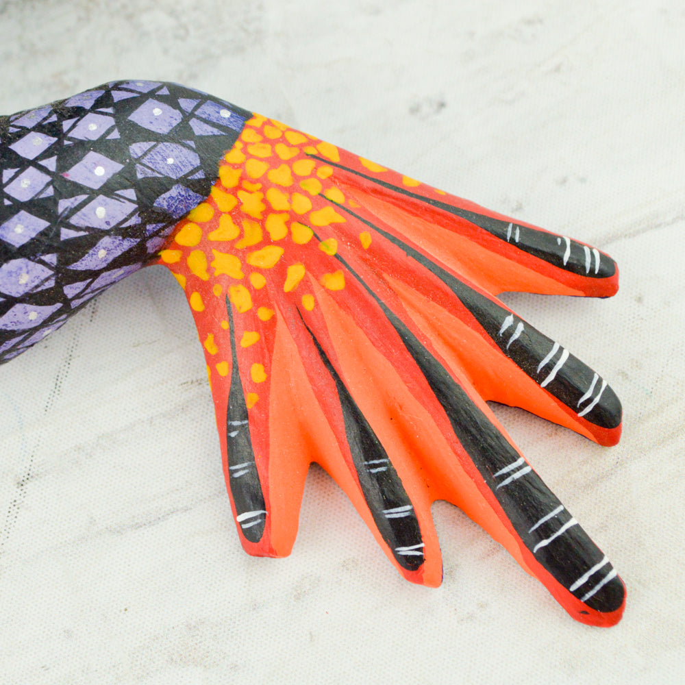 Iguana Alebrije Oaxacan Wood Carving - Magia Mexica