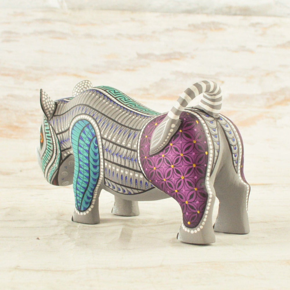 Rino Alebrije Oaxacan Wood Carving - Alebrije Huichol Mexican Folk art magiamexica.com