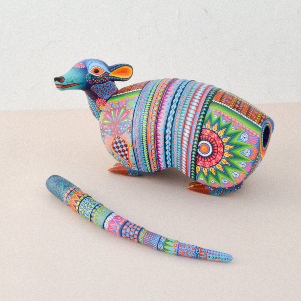 Armadillo Alebrije Wood Carving - magiamexica.com