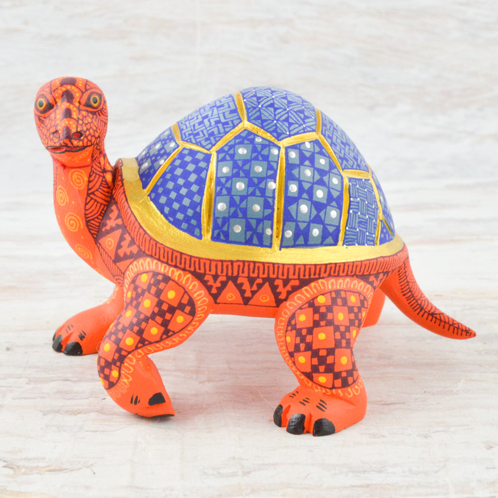 Alebrije Oaxacan Wood Carving Turtle - Magia Mexica