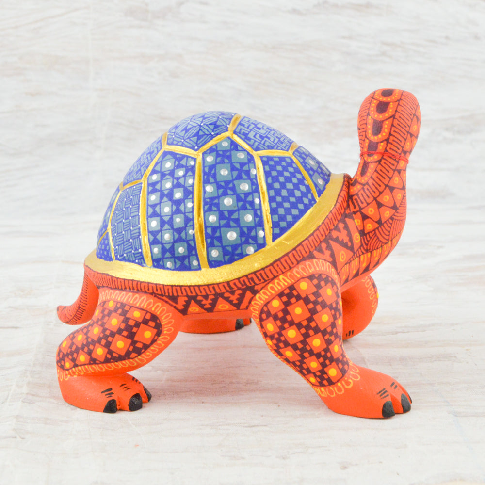 Alebrije Oaxacan Wood Carving Turtle - Magia Mexica