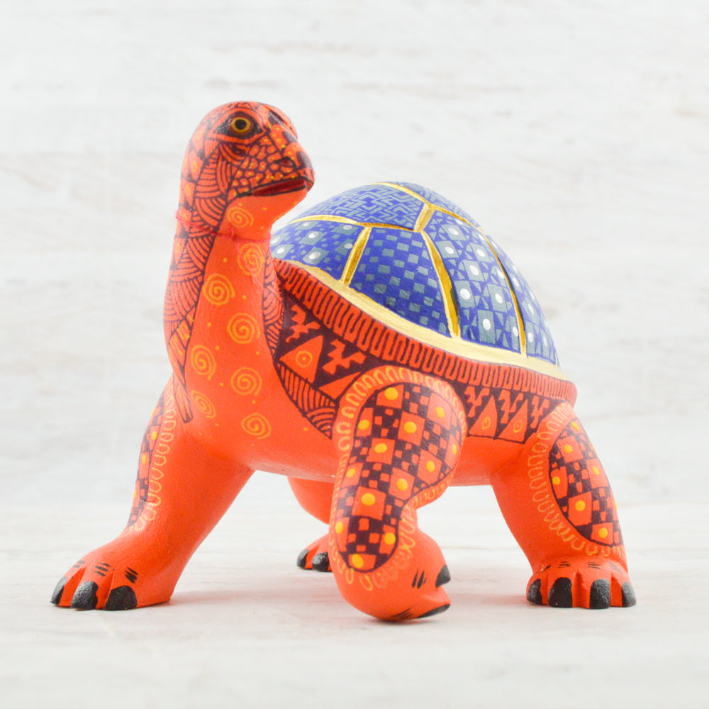 Alebrije Oaxacan Wood Carving Turtle - Magia Mexica