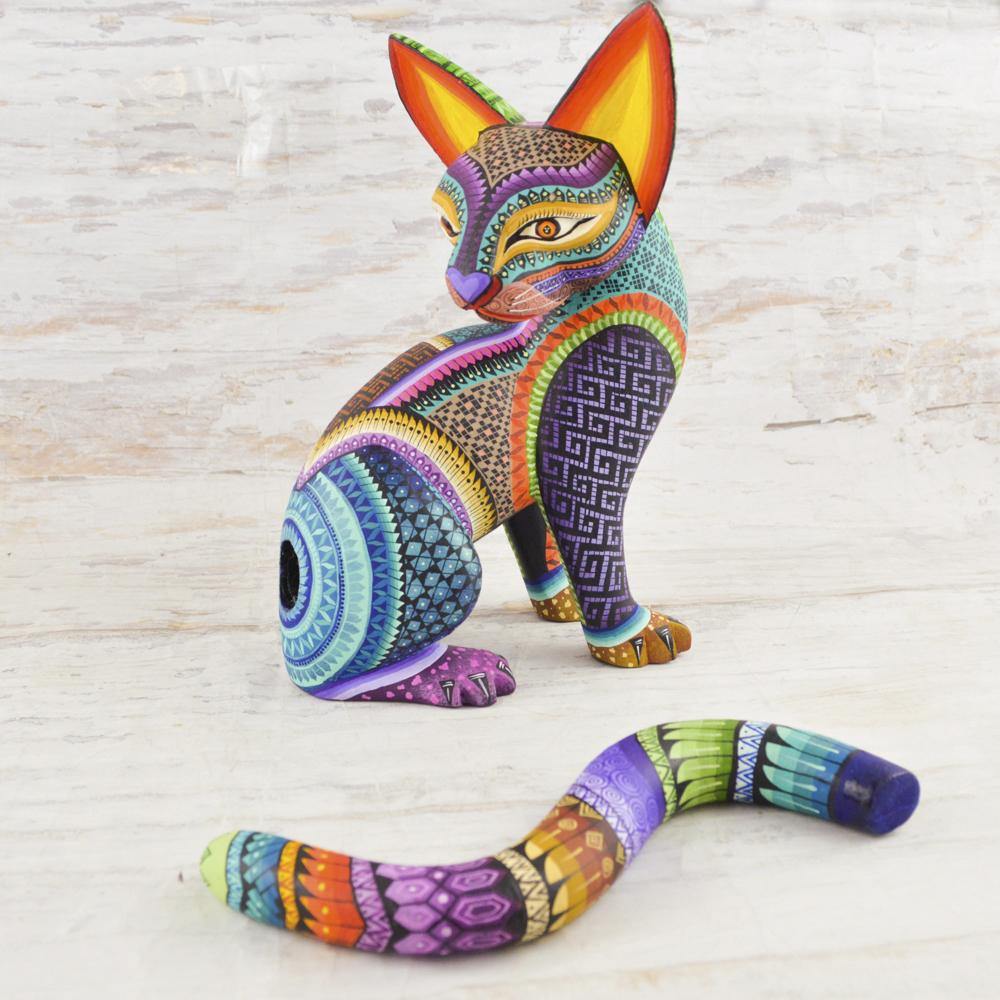 Alebrije Oaxacan Wood Carving Cat - Magia Mexica