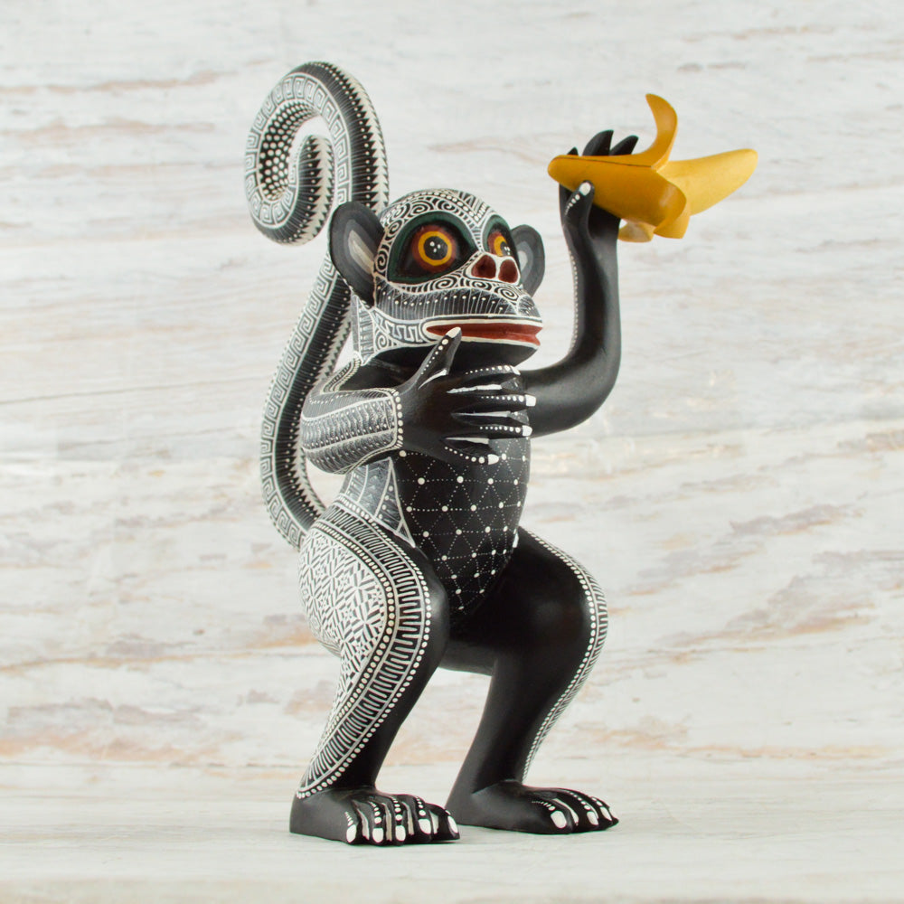 Monkey Alebrije Oaxacan Wood Carving - Alebrije Huichol Mexican Folk art magiamexica.com
