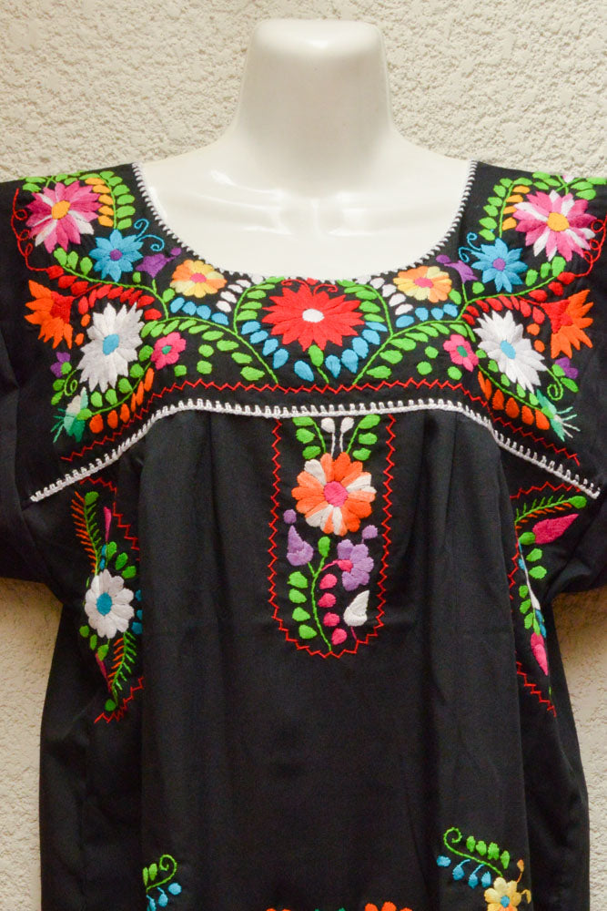 Embroidered Mexican Dress | Black - Alebrije Huichol Mexican Folk art magiamexica.com