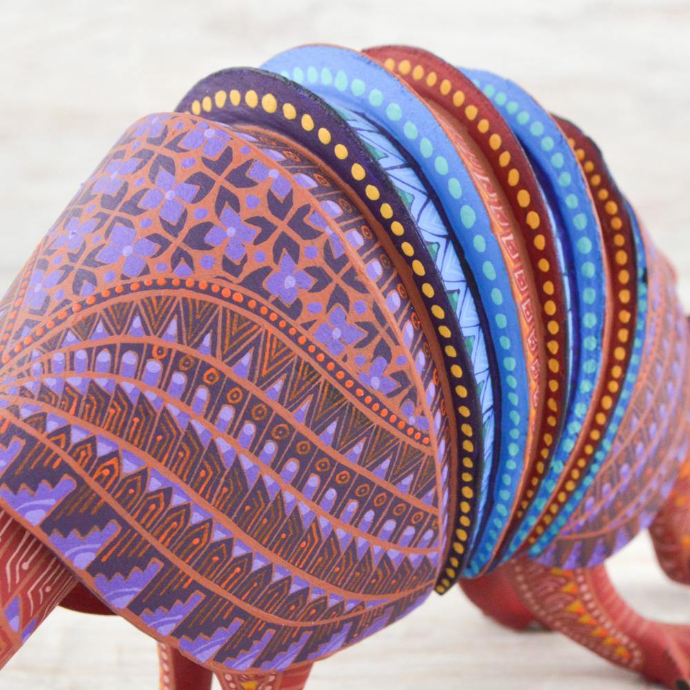 Alebrije Oaxacan Wood Carving Armadillo - Magia Mexica