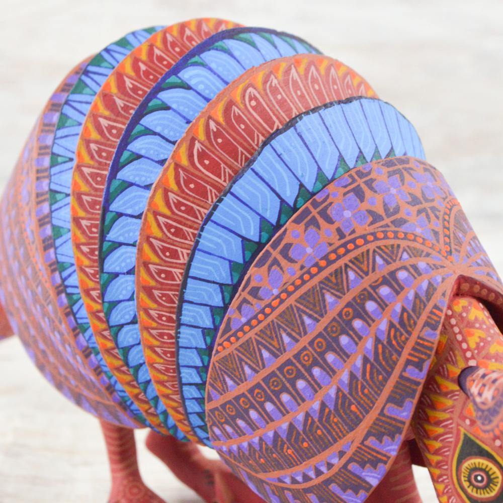 Alebrije Oaxacan Wood Carving Armadillo - Magia Mexica