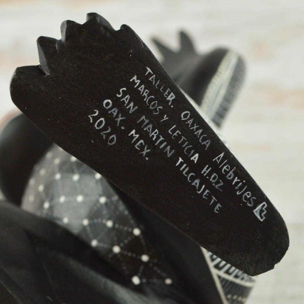 Monkey Alebrije Oaxacan Wood Carving - Alebrije Huichol Mexican Folk art magiamexica.com