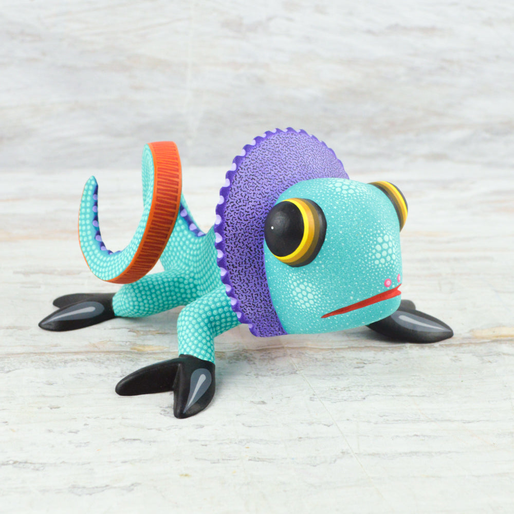 Chameleon Alebrije Wood Carving Handcrafts - Magia Mexica