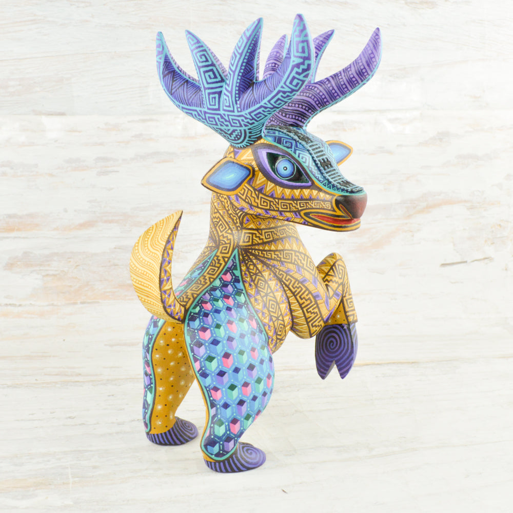 Deer Alebrije Oaxacan Wood Carving - Alebrije Huichol Mexican Folk art magiamexica.com