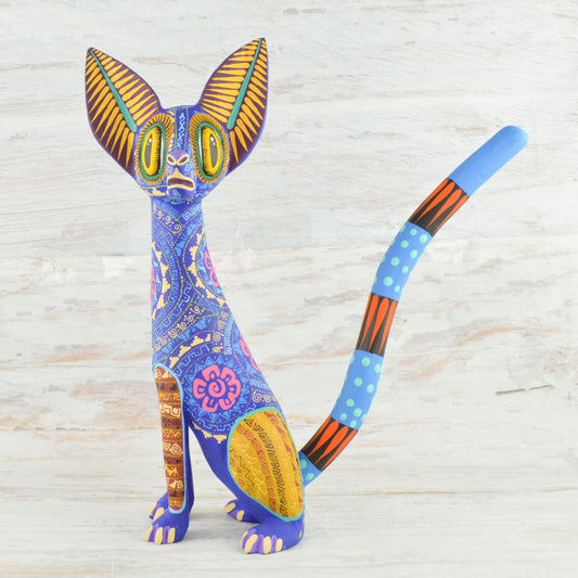 Cat Alebrije Oaxacan Wood Carving - Alebrije Huichol Mexican Folk art magiamexica.com