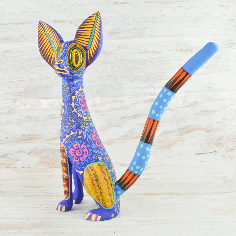 Cat Alebrije Oaxacan Wood Carving - Alebrije Huichol Mexican Folk art magiamexica.com