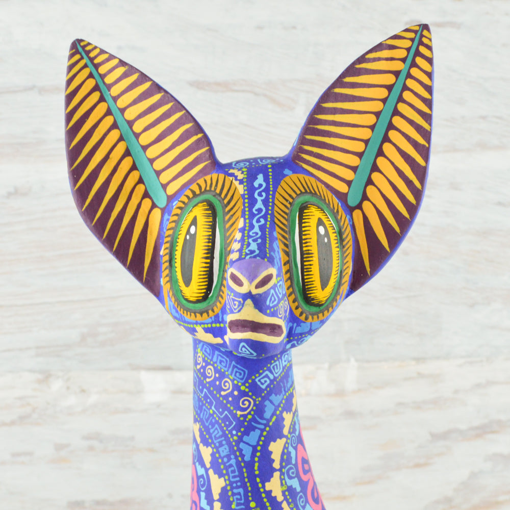 Cat Alebrije Oaxacan Wood Carving - Alebrije Huichol Mexican Folk art magiamexica.com