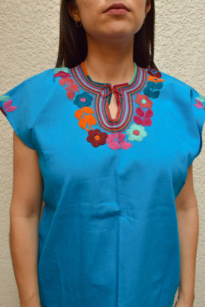 Embroidered Mexican Blouse | Light Blue - Alebrije Huichol Mexican Folk art magiamexica.com