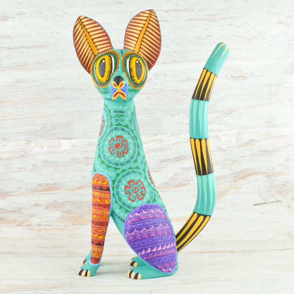 Cat Alebrije Oaxacan Wood Carving - Alebrije Huichol Mexican Folk art magiamexica.com