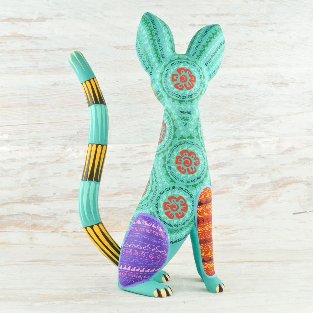 Cat Alebrije Oaxacan Wood Carving - Alebrije Huichol Mexican Folk art magiamexica.com