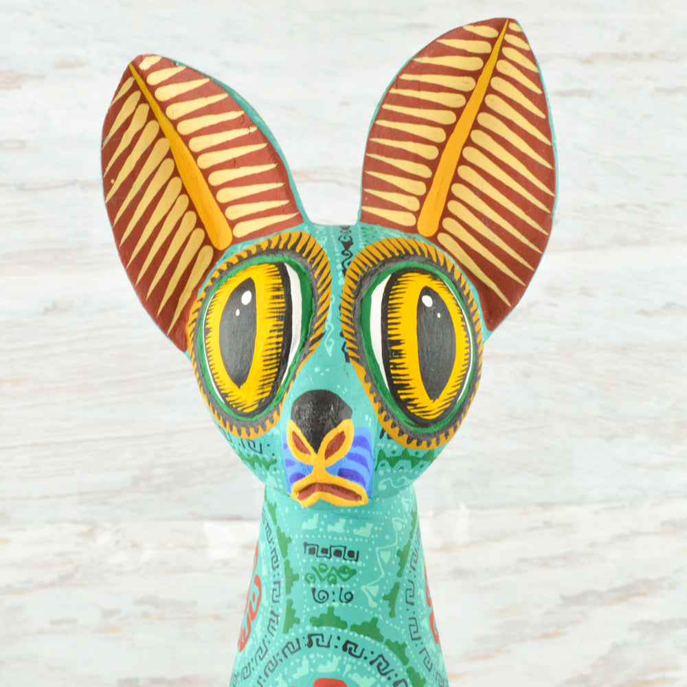 Cat Alebrije Oaxacan Wood Carving - Alebrije Huichol Mexican Folk art magiamexica.com