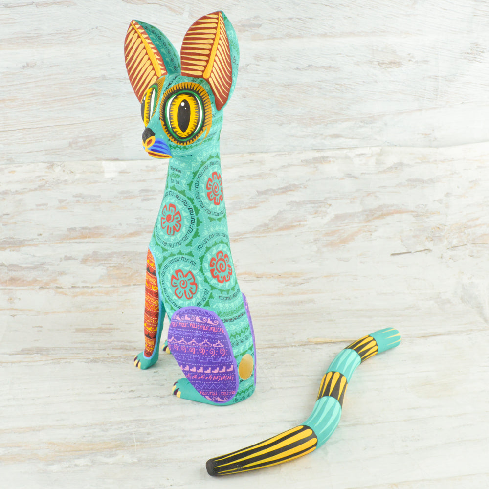 Cat Alebrije Oaxacan Wood Carving - Alebrije Huichol Mexican Folk art magiamexica.com