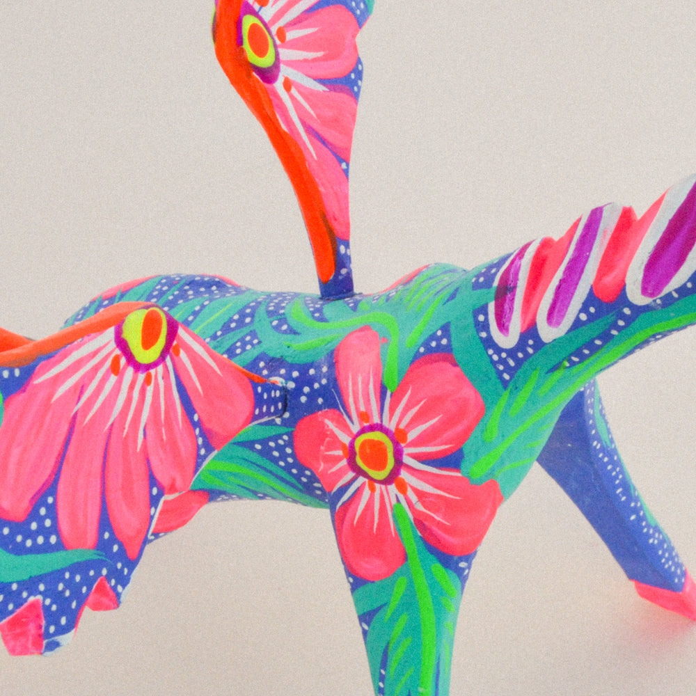 Giraffe Alebrije Oaxacan Wood Carving - magiamexica.com