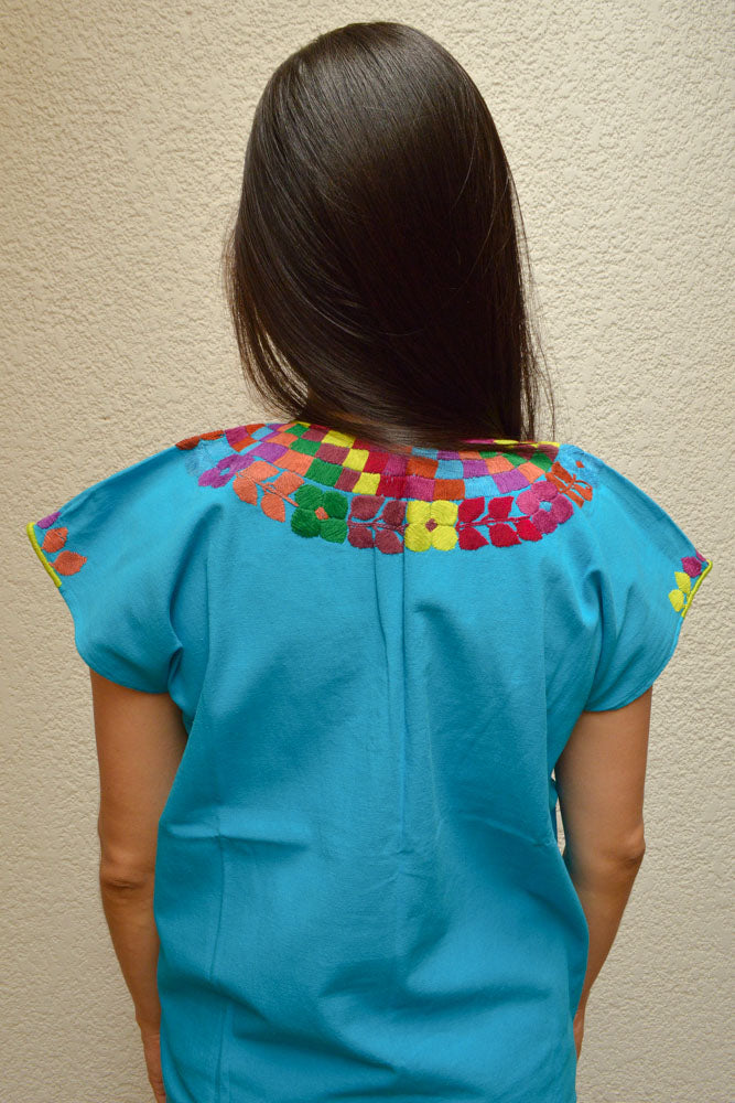 Embroidered Mexican Blouse | Light Blue - Alebrije Huichol Mexican Folk art magiamexica.com