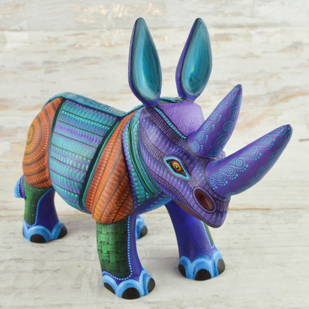 Rhino Alebrije Oaxacan Wood Carving - Alebrije Huichol Mexican Folk art magiamexica.com